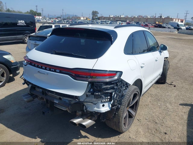 Porsche Macan 2023 WP1AG2A50PLB38795 Image 4