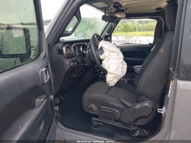 1C4GJXAN1JW263191 Jeep Wrangler Sport 4x4
