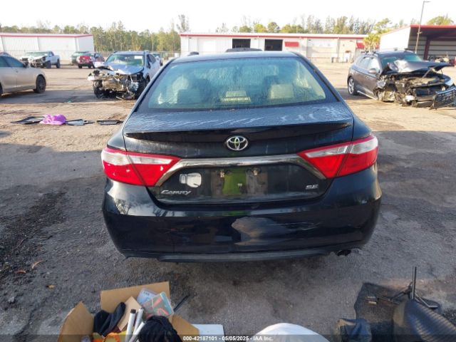 4T1BF1FKXFU947775 Toyota CAMRY SE