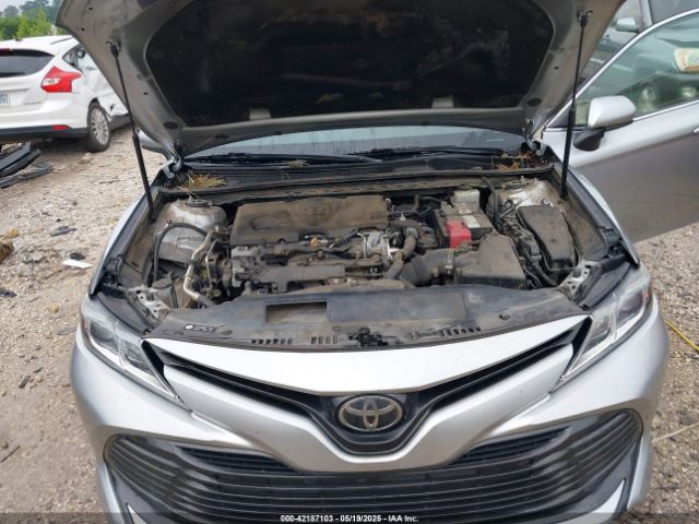 4T1B11HK5JU056958 Toyota CAMRY LE