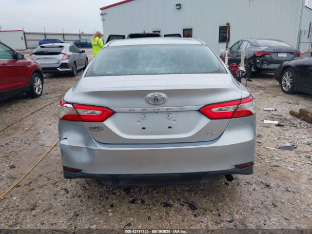 4T1B11HK5JU056958 Toyota CAMRY LE