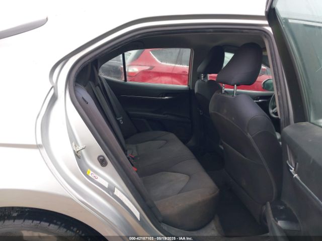4T1B11HK5JU056958 Toyota CAMRY LE