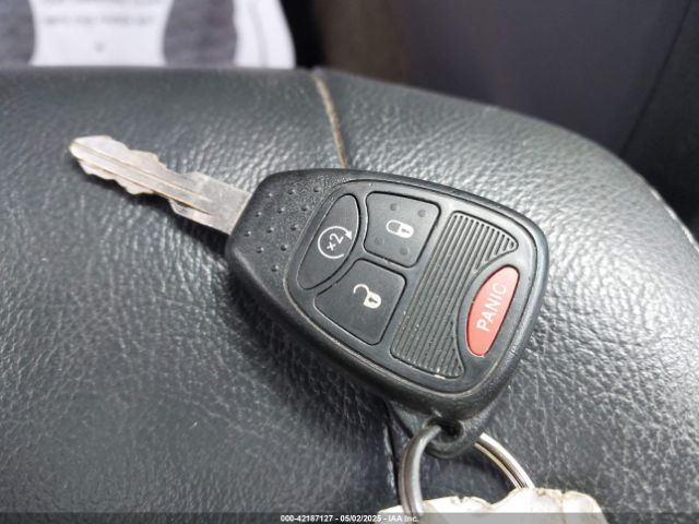 1C4NJDEB8GD810421 Jeep Compass Latitude