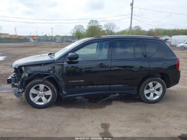 1C4NJDEB8GD810421 Jeep Compass Latitude