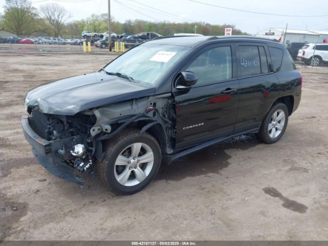1C4NJDEB8GD810421 Jeep Compass Latitude
