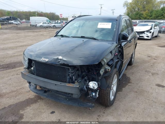 1C4NJDEB8GD810421 Jeep Compass Latitude