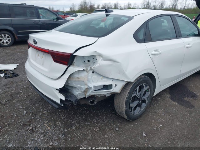 3KPF24ADXLE245073 KIA Forte Lxs