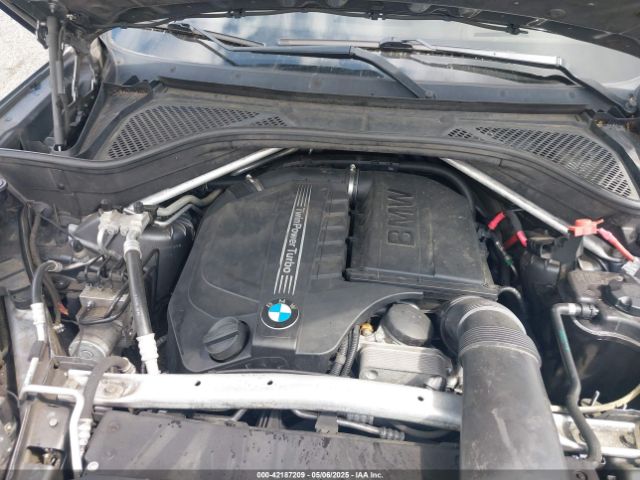 2014 BMW X5 5UXKR0C56E0H15976 Photo 9