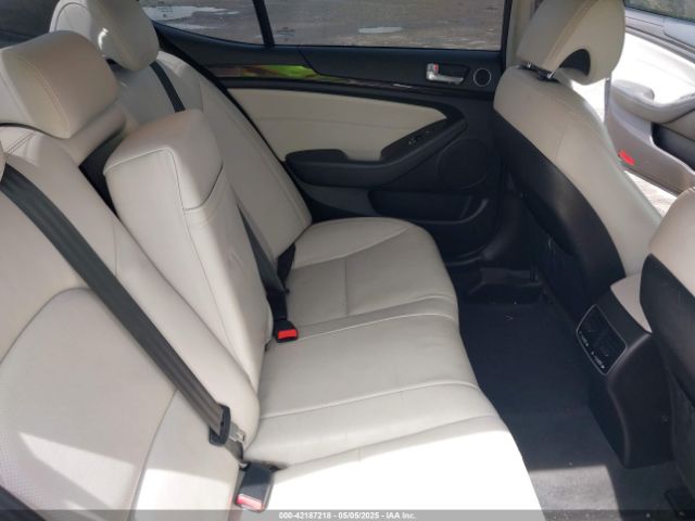 KNALN4D71E5128946 KIA Cadenza Premium