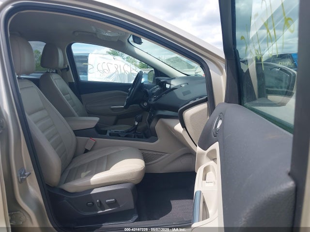 1FMCU0GD7HUB27502 Ford ESCAPE SE