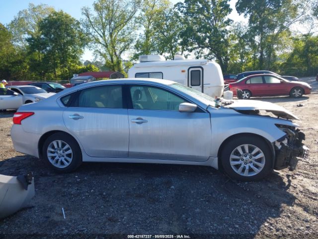 1N4AL3AP2GN392359 Nissan Altima 2.5 S