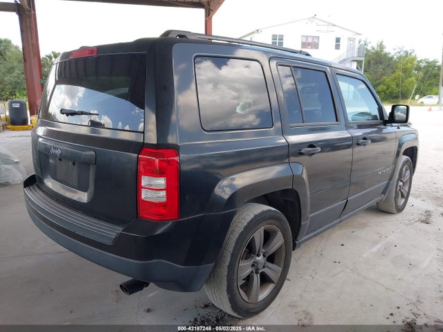 1C4NJPFAXFD377089 Jeep Patriot High Altitude Edition