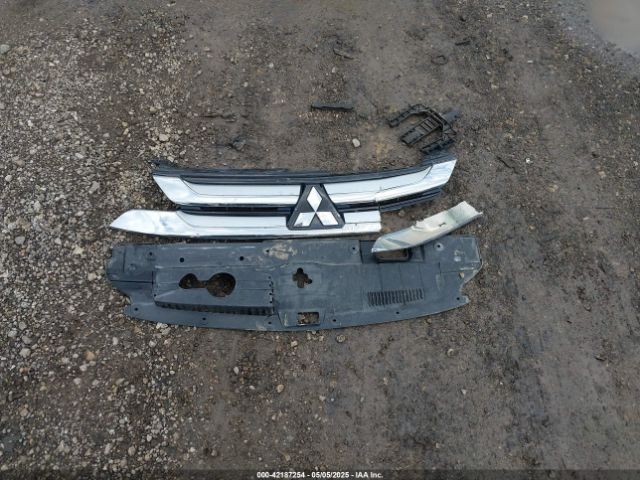 JA4AZ3A35GZ017297 Mitsubishi Outlander Se