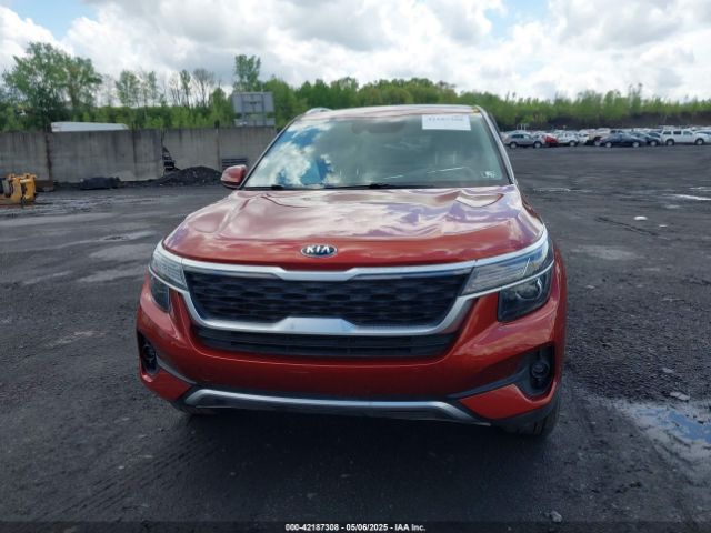 KNDEUCAA9M7074842 KIA SELTOS S