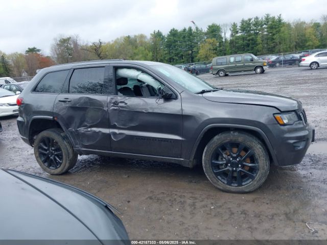 1C4RJFAG1MC810633 Jeep Grand Cherokee Laredo X 4x4
