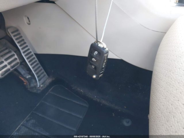2016 VOLKSWAGEN TIGUAN WVGAV7AX0GW606895 Photo 10