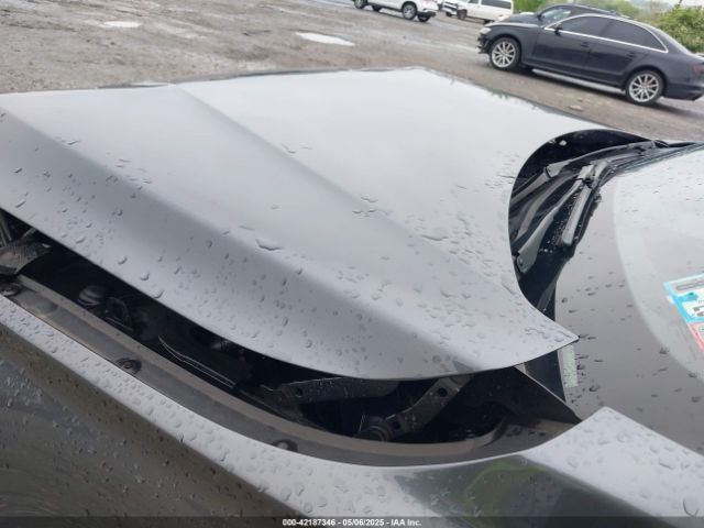 WBA8B7C52JA576565 BMW 340i Xdrive