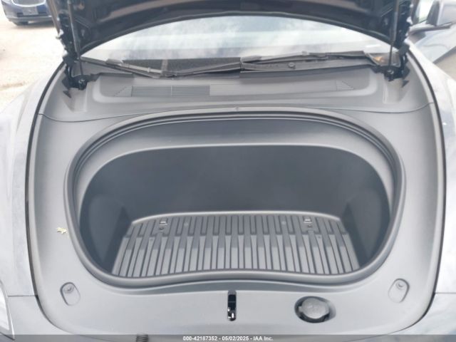 5YJ3E1EA1SF903204 Tesla Model 3 Long Range Rear-wheel Drive