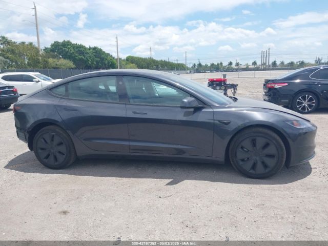 5YJ3E1EA1SF903204 Tesla Model 3 Long Range Rear-wheel Drive