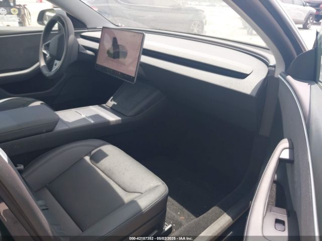 5YJ3E1EA1SF903204 Tesla Model 3 Long Range Rear-wheel Drive