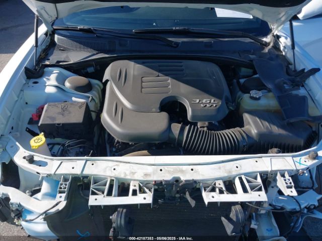 2C3CDXBG7NH157102 Dodge Charger Sxt Rwd