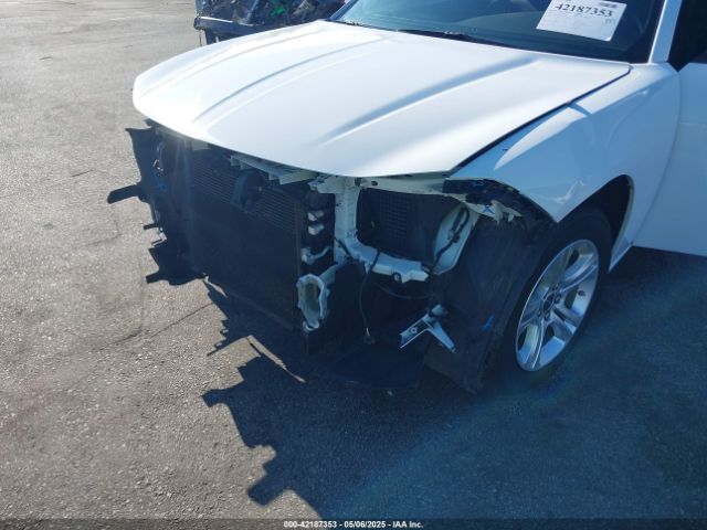 2C3CDXBG7NH157102 Dodge Charger Sxt Rwd