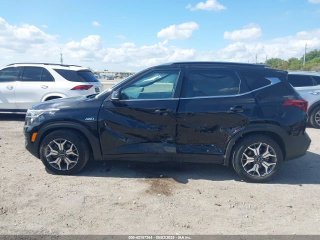 KNDERCAA5M7207873 KIA SELTOS EX