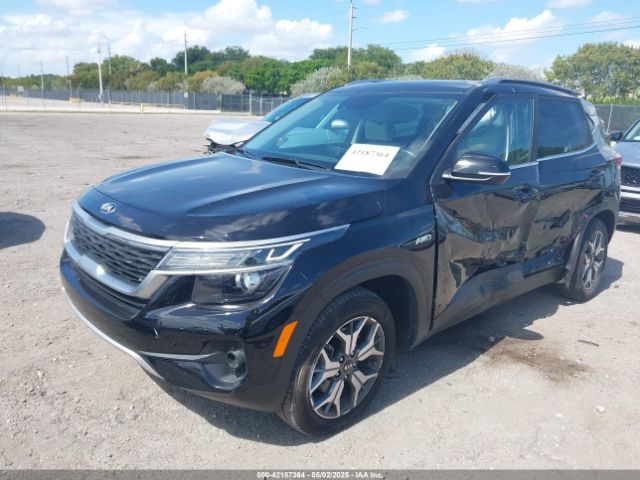 KNDERCAA5M7207873 KIA SELTOS EX