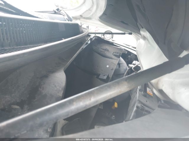 KNDJP3A56E7021882 KIA SOUL +