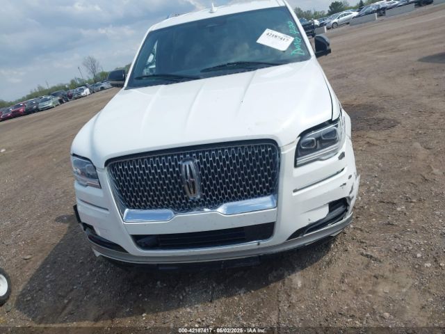 5LMJJ2NGXPEL12884 Lincoln Navigator Standard