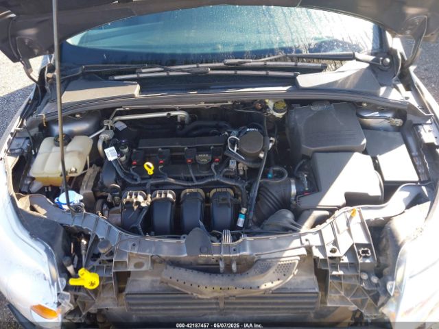 1FADP3K26EL232806 Ford FOCUS SE