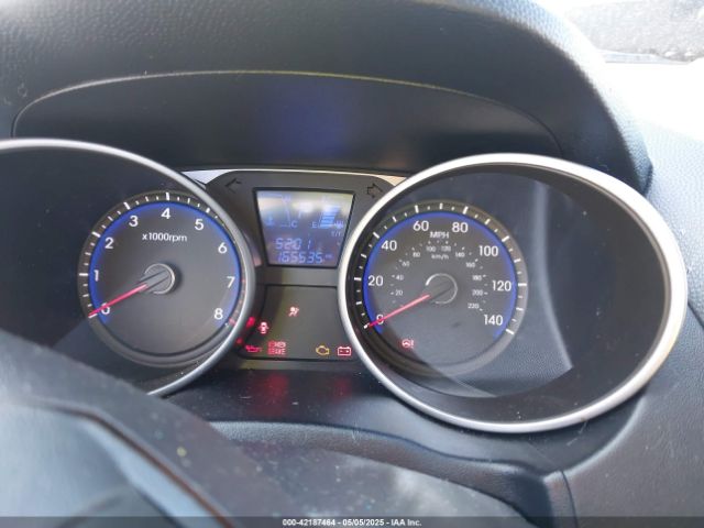 KM8JT3AF4FU112362 Hyundai TUCSON GLS