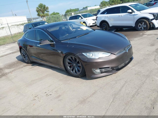2013 TESLA MODEL S 5YJSA1CP1DFP25778 Photo 0