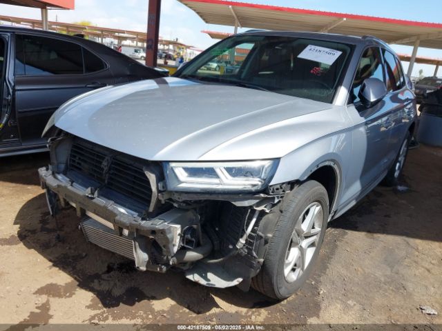 WA1BNAFY9J2055656 Audi Q5 2.0t Premium/2.0t Tech Premium