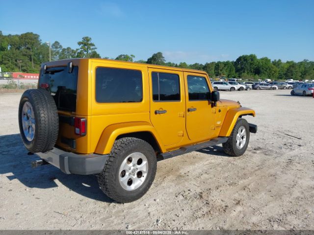 1C4BJWEG9EL195861 Jeep Wrangler Unlimited Sahara
