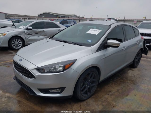 1FADP3K21GL321685 Ford FOCUS SE