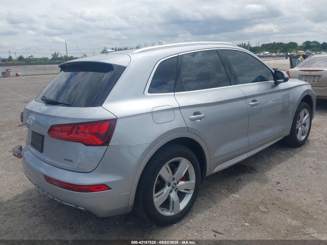 2019 AUDI Q5 WA1ANAFY0K2124702 Photo 3