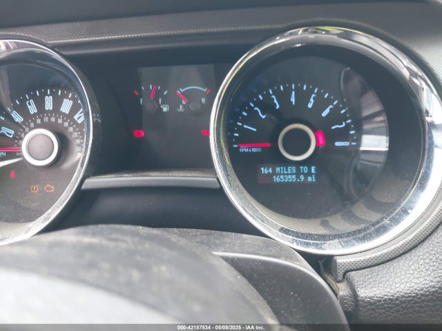 1ZVBP8AM7E5287185 Ford Mustang V6