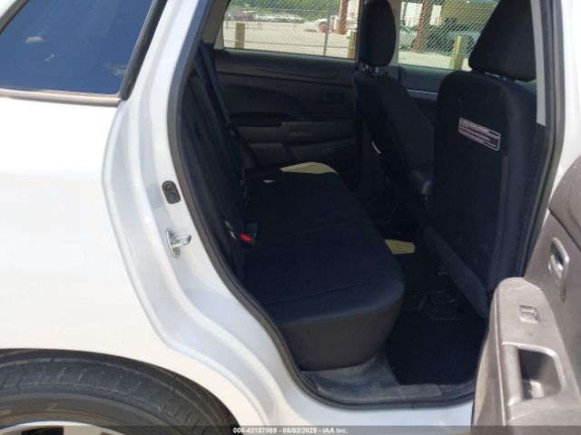 4A4AR3AU8FE059704 Mitsubishi Outlander Sport Es