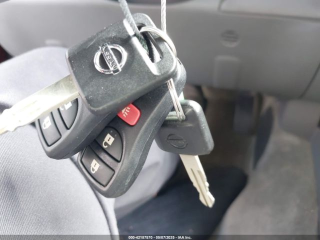 1N6AD0EV9HN702035 Nissan Frontier Sv