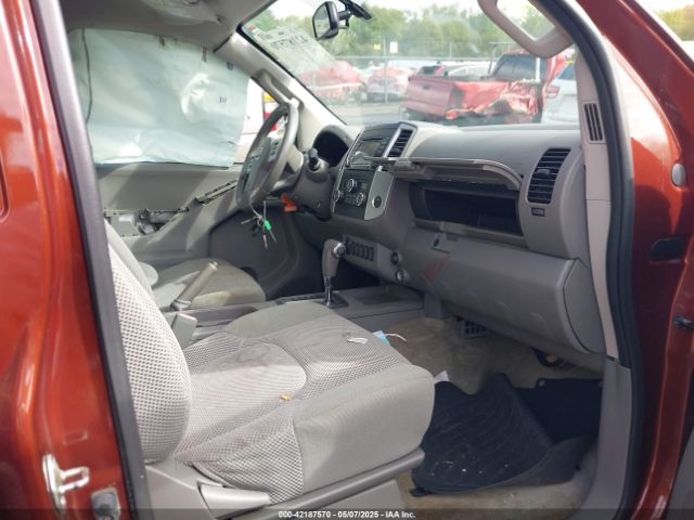 1N6AD0EV9HN702035 Nissan Frontier Sv