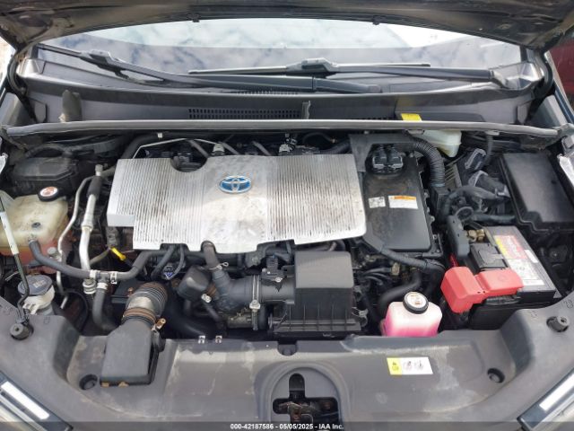 JTDKBRFU6H3547186 Toyota Prius Two