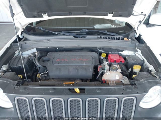 ZACCJABB8JPH02545 Jeep Renegade Latitude Fwd