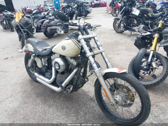 2015 HARLEY-DAVIDSON FXDWG 1HD1GPM14FC326157