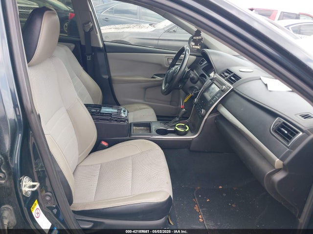 4T1BF1FK3HU322301 Toyota CAMRY SE
