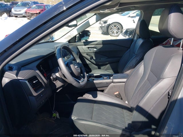 JN8BT3DDXRW253128 Nissan Rogue
