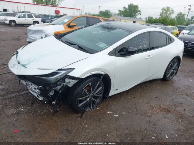 JTDADABU5R3023087 Toyota Prius Limited Awd-e