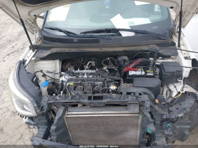 KNDJN2A2XJ7606528 KIA Soul
