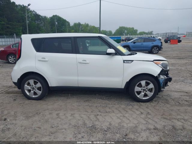 KNDJN2A2XJ7606528 KIA Soul