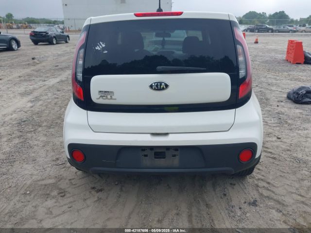 KNDJN2A2XJ7606528 KIA Soul